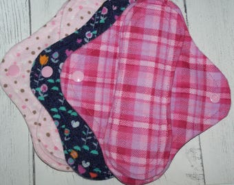 Set of 3 Flannel panty liners with wings 8 inches assorted prints