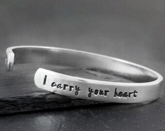 Remembrance Gifts - Personalized Memorial Bracelet - In Memory of Sympathy Gift - Condolences - I Carry Your Heart - Bereavement Gift