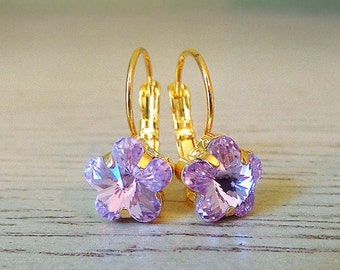 Light Purple earrings, Flower Dangle Earrings, Swarovski Crystal, Spring earrings, Mother's Day gift, flower jewelry, violet earrings