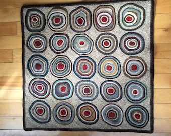 Antique Circles hooked rug