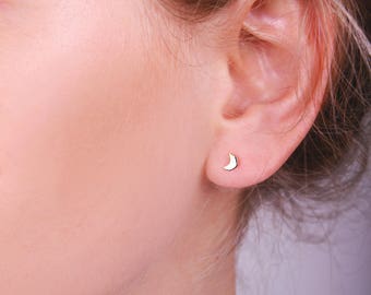 Gold Stud Earrings Moon, Moon Earrings,Moon Small Earrings,Moon jewelry, Solid Gold Earrings, Gold Post, 14k Solid Gold, Moon shape