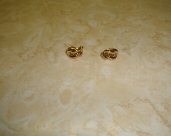 vintage screw back earrings goldtone braid napier