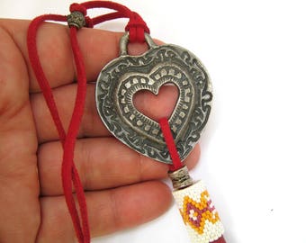 Heart necklace, Valentines Day gift, Tassel necklace, Long necklace, Gift for her, Boho jewelry, Boho jewelry, Heart jewelry