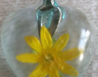 Yellow flower heart pendant