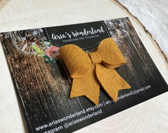 Mustard Medium Sized Felt Bow, Baby Felt Bow, Baby Headband, Handmade Felt Bow