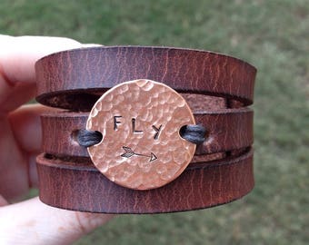 Personalized Leather Bracelet Women, Womens Custom Leather Bracelet, Womens Leather Cuff Bracelet, Best Friend Gift, Best Friend Bracelet