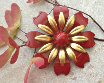 Gold and Red Flower Brooch Medium Red Enamel Flower Pin Red and Gold Wedding Red Metal Flower Flat Back Pin Flatback Red Flower DIY FB30