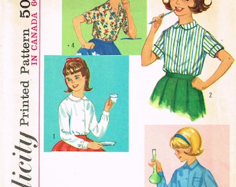 1960s Vintage Simplicity Sewing Pattern 5122 Cute Little Girls Blouse Size 10