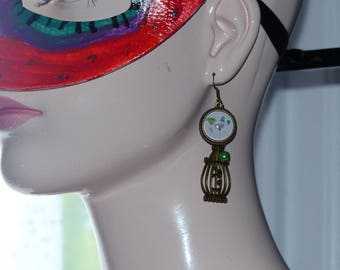 Earring beads and cabochon