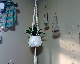 Macrame plant hanger, boho decor, hanging planter, rustic, cottage chic, boheme, jungalow