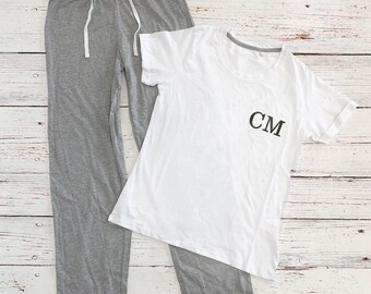 Personalised Long Pyjamas Set, Embroidered Monogrammed Gift, Pyjamas, Christmas Pyjamas, T-Shirt and Trousers Pajamas