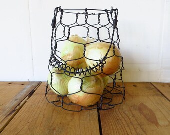 Wire Basket, Farmhouse Style, Vintage Style, Basket with Handle,