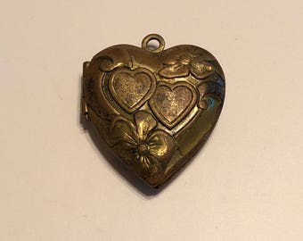 Vintage heart locket