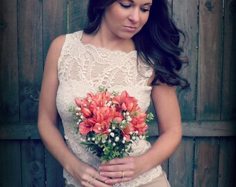 Country Rustic Bridal Party Bouquet - Coral Pink flowers Cream colored Baby's Breath Burlap Salmon Satin Ribbon Hemp Twine