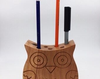 Oak Wood Owl Pencil Holder