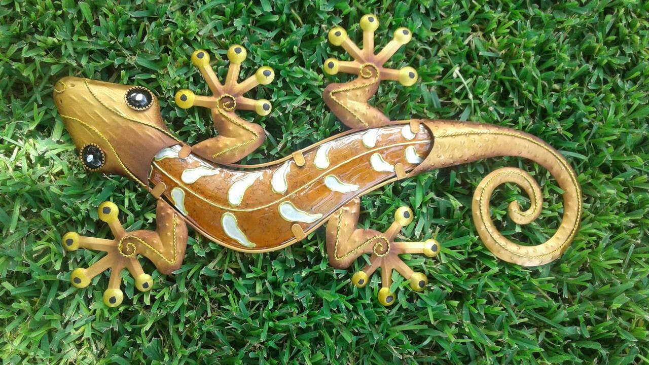 Large Metal Gecko Wall Art 24