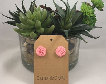 Chrysanthemum Earrings Light Pink