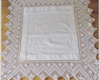 Vintage linen tablecloth