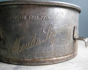 vintage french moulin legumes, mouli legumes, food mill, sieve, passoire, food styling, photo prop