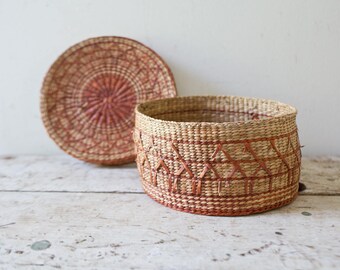 Woven African Vintage Basket with Lid - Wicker Woven Wooden Natural Brown Tan Basket Fruit Basket Container