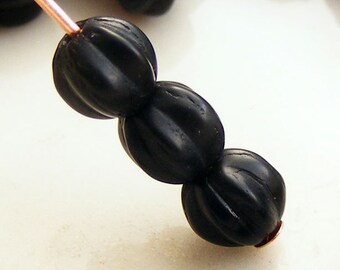 Czech Melon Beads 5mm Round Matte Jet Black (20pk) si-5ML-MJB