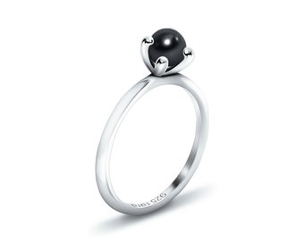 Black Pearl Stackable Ring in White Rhodium - 925 Silver Ring, Silver Jewelry, Black Pearl Jewelry, Black Pearl Silver Ring | Plain | rara
