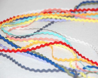 Zig zag trim, multicolour, 3mm wide
