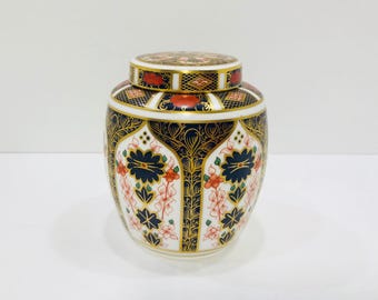 Royal Crown Derby Old Imari Ginger Jar Bone China England 4.5" X 4"