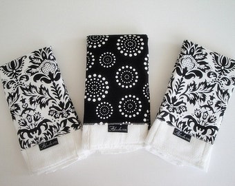 Classic Black and White Baby Burp Cloth Set (3)