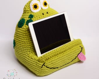 frog reading pillow