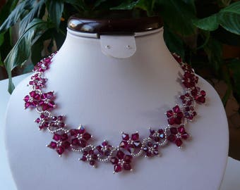 DAISY SWAROVSKI RUBY CRYSTAL NECKLACE