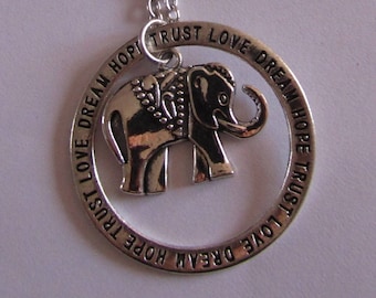 Pendant circle with an elephant on the inside