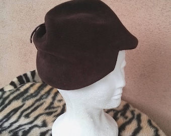Vintage 1940s Hat 40s Tilt Hat Sculptural Brown Wool