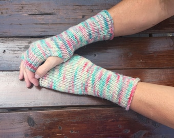 Wool fingerless gloves Womens arm warmers Hand warmers Wrist warmers Natural coarse wool fingerless mittens Fingerless mittens Warm winter