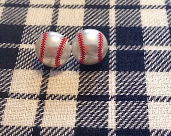 Baseball faux pearl earrings/baseball/baseball mom/baseball earrings/pearl posts