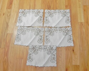Placemats - Set of 5 Cloth Madeira