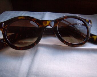 Sunglasses round tortoise sunglasses John Lennon woman, Vintage, 1980