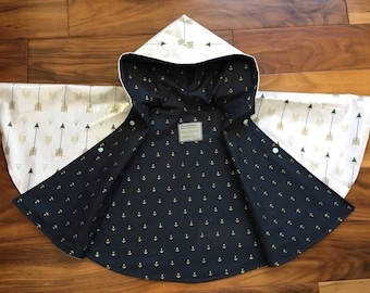 Hooded Rain Poncho- Arrows/Navy Anchors