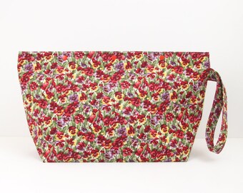 Flowers 3 skein project bag, red purple and yellow floral medium knitting bag with snaps, crochet storage
