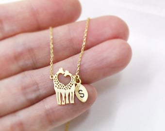 Giraffe necklace,Personalized necklace,Love giraffes necklace,Inspirational Custom Necklace For Mom,Initial Necklace,Mommy Necklace,Mom Gift