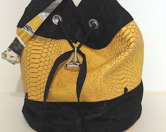 seal-bag-women shoulder bag faux leather-gift-mothers day