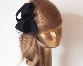 Unique Modern Black FELT FASCINATOR , BRIDAL Fascinator . Black Headpiece, Party Bow Fascinator for Women