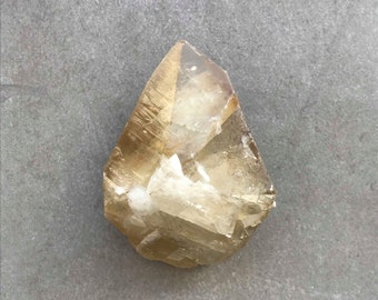 Stellar Beam Calcite / Dog Tooth Calcite / Calcite