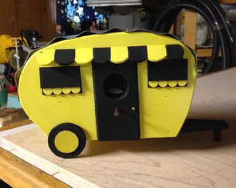 Vintage Camper Birdhouse