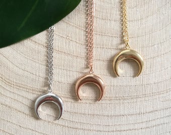 Collier double corne