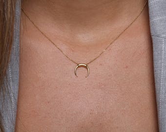 Gold horn necklace, Double horn necklace, Gold crescent necklace, Moon necklace, Tusk necklace, Double horn pendant SMALL double horn
