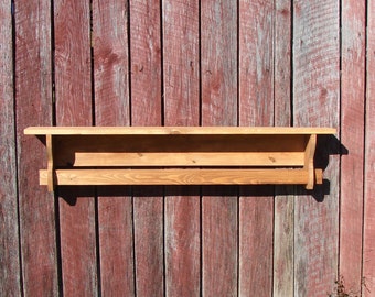 Quilt rack with shelf