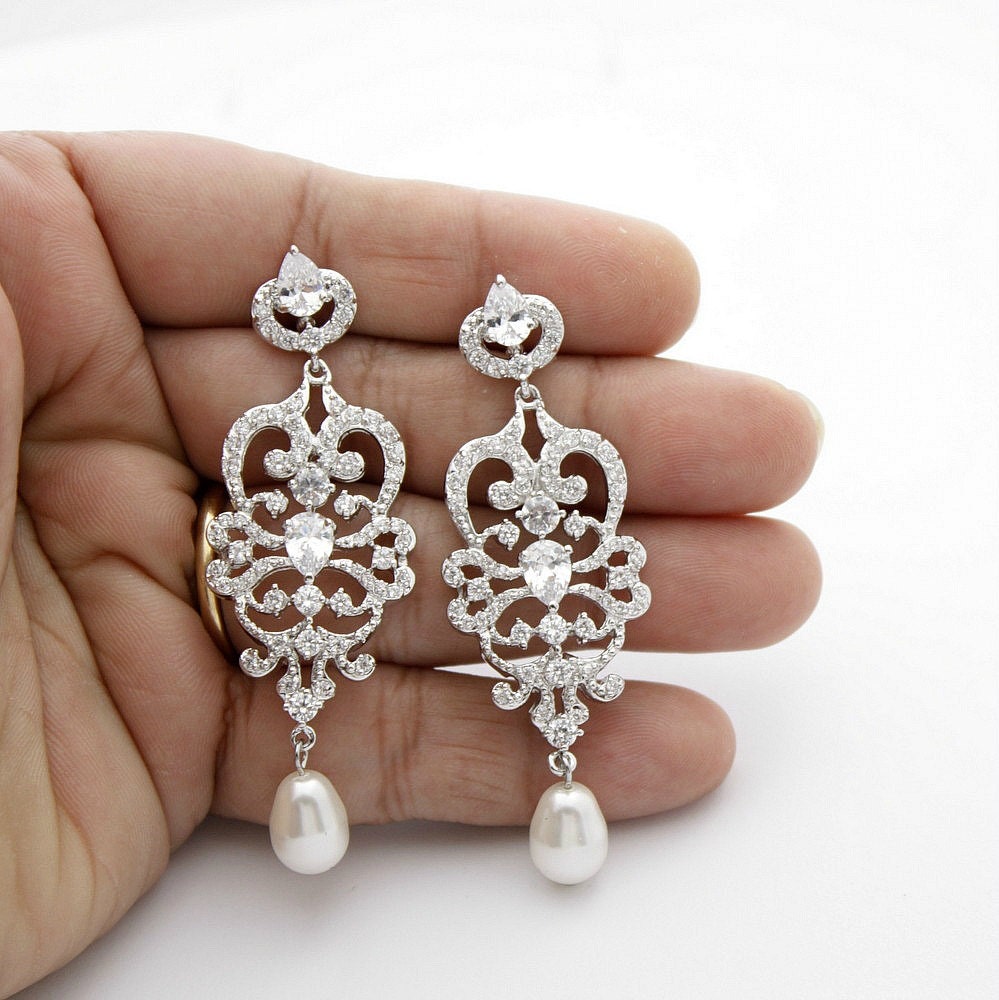 Chandelier Earrings Bridal Vintage Style Crystal Wedding Zoom
