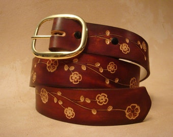 Tooled Leather Belt - Custom Leather Belt - Personalized Leather Belt - Brown 1-1/2" Floral Pattern