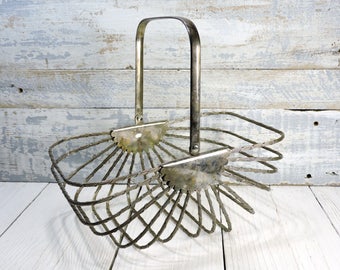 Bread Basket Silver Plated Wire Basket Vintage Fruit Vegetables Basket Vintage Kitchen Bathroom Decor Bedroom Scarfs Glove Wallet Storage
